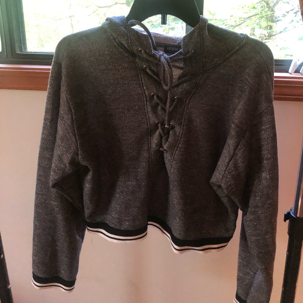 Cropped Hoodie